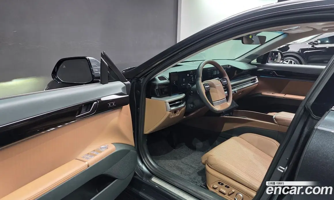 Hyundai Grandeur 2023 2.5 автомат (гидро), фото 13