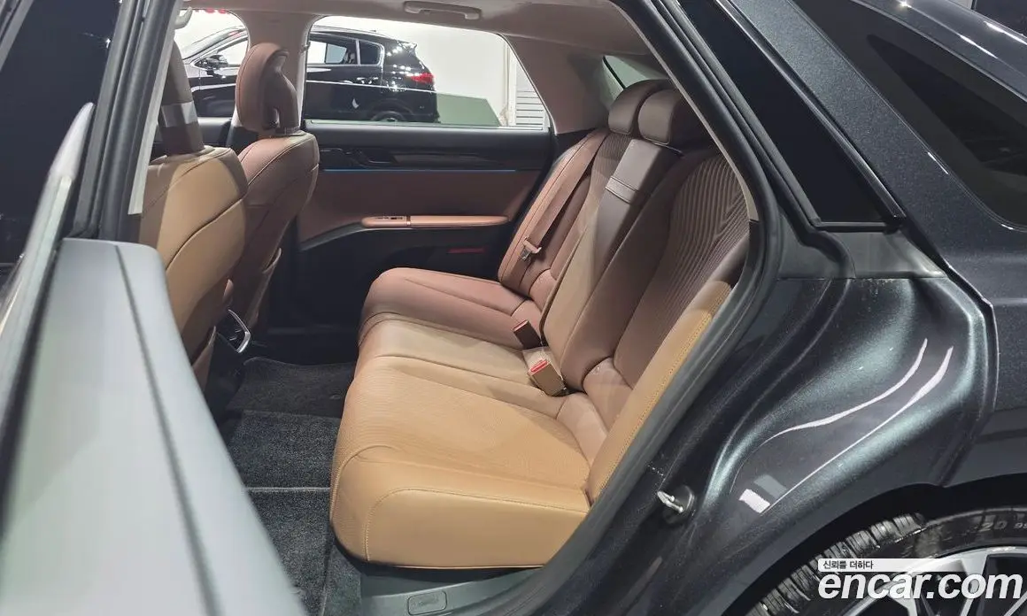 Hyundai Grandeur 2023 2.5 автомат (гидро), фото 17