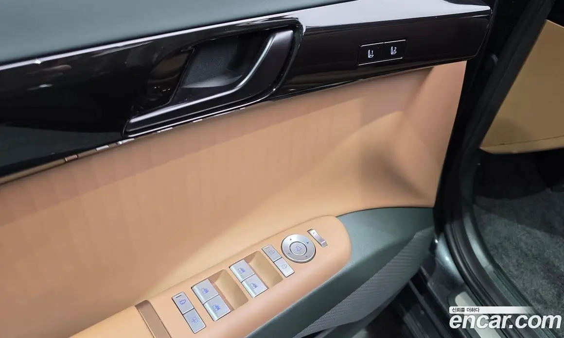 Hyundai Grandeur 2023 2.5 автомат (гидро), фото 27