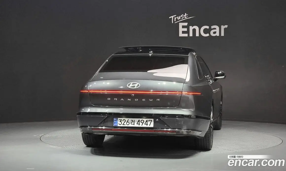 Hyundai Grandeur 2023 2.5 автомат (гидро), фото 4