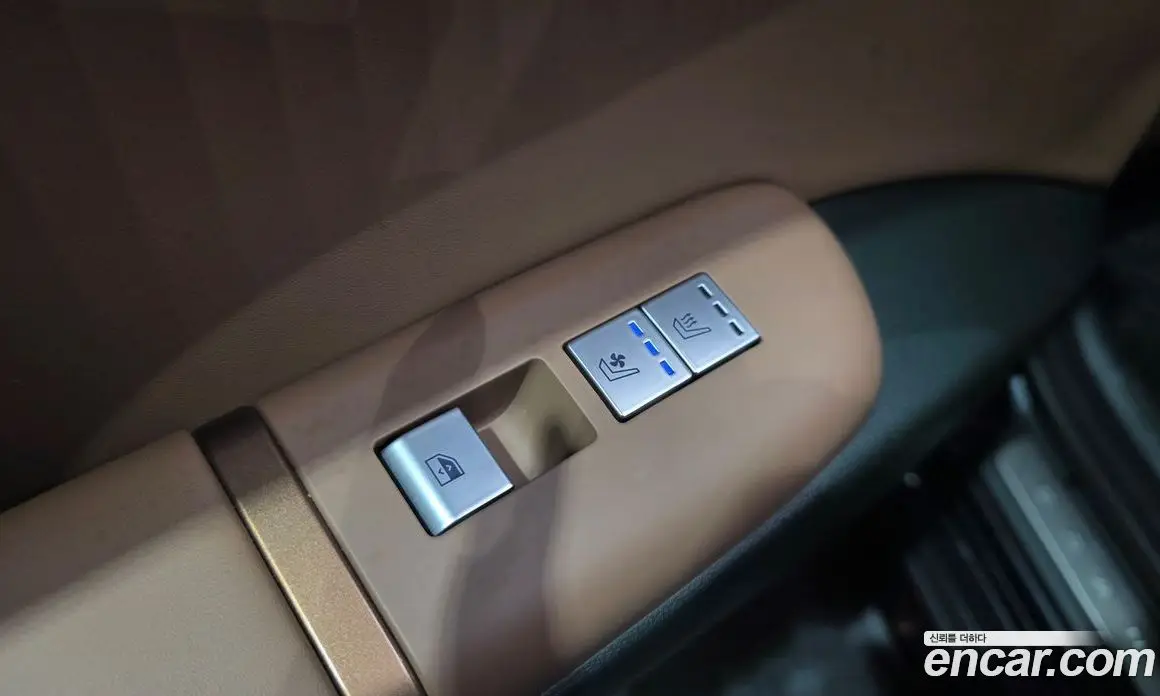 Hyundai Grandeur 2023 2.5 автомат (гидро), фото 31