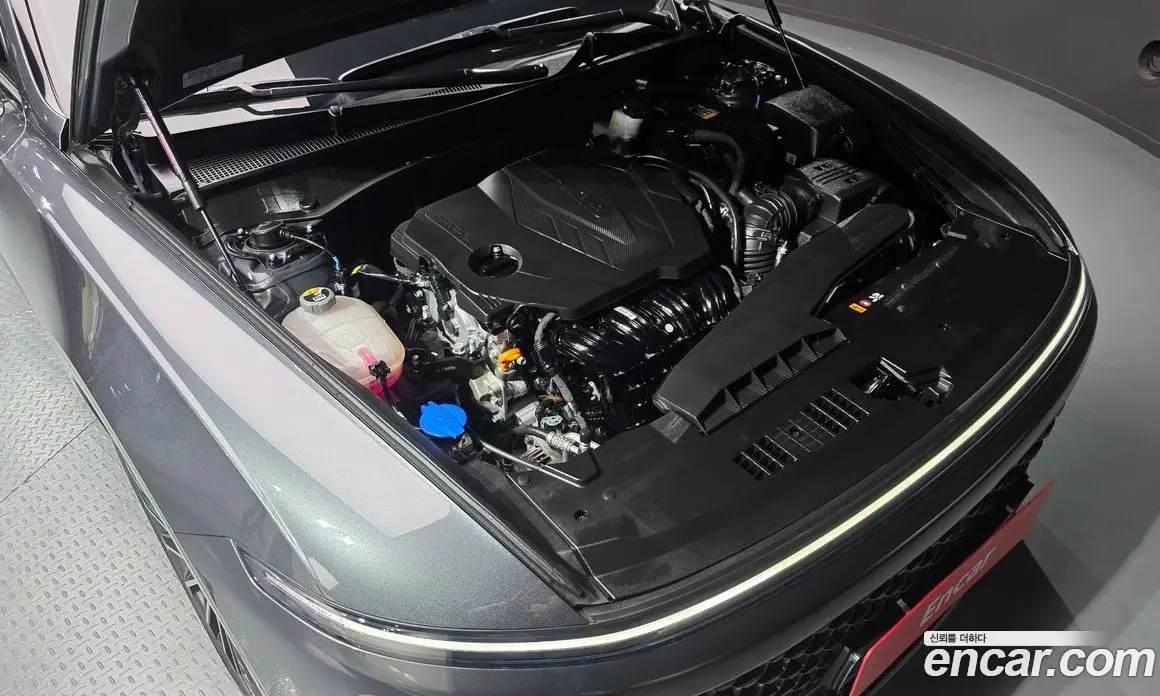 Hyundai Grandeur 2023 2.5 автомат (гидро), фото 6