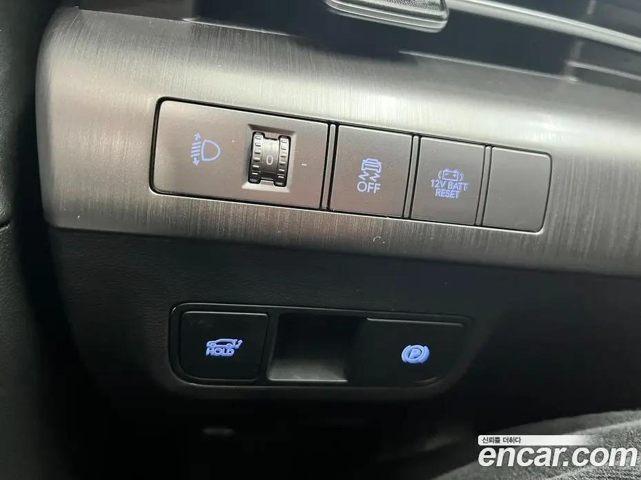 Hyundai Kona 2024 1.6 автомат (гидро), фото 15