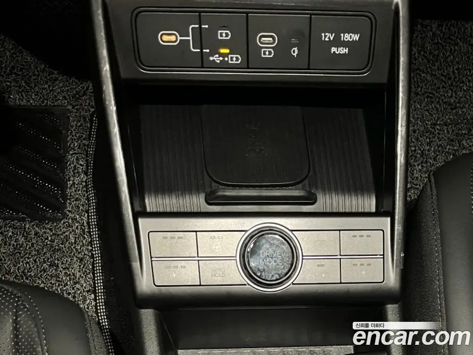 Hyundai Kona 2024 1.6 автомат (гидро), фото 17