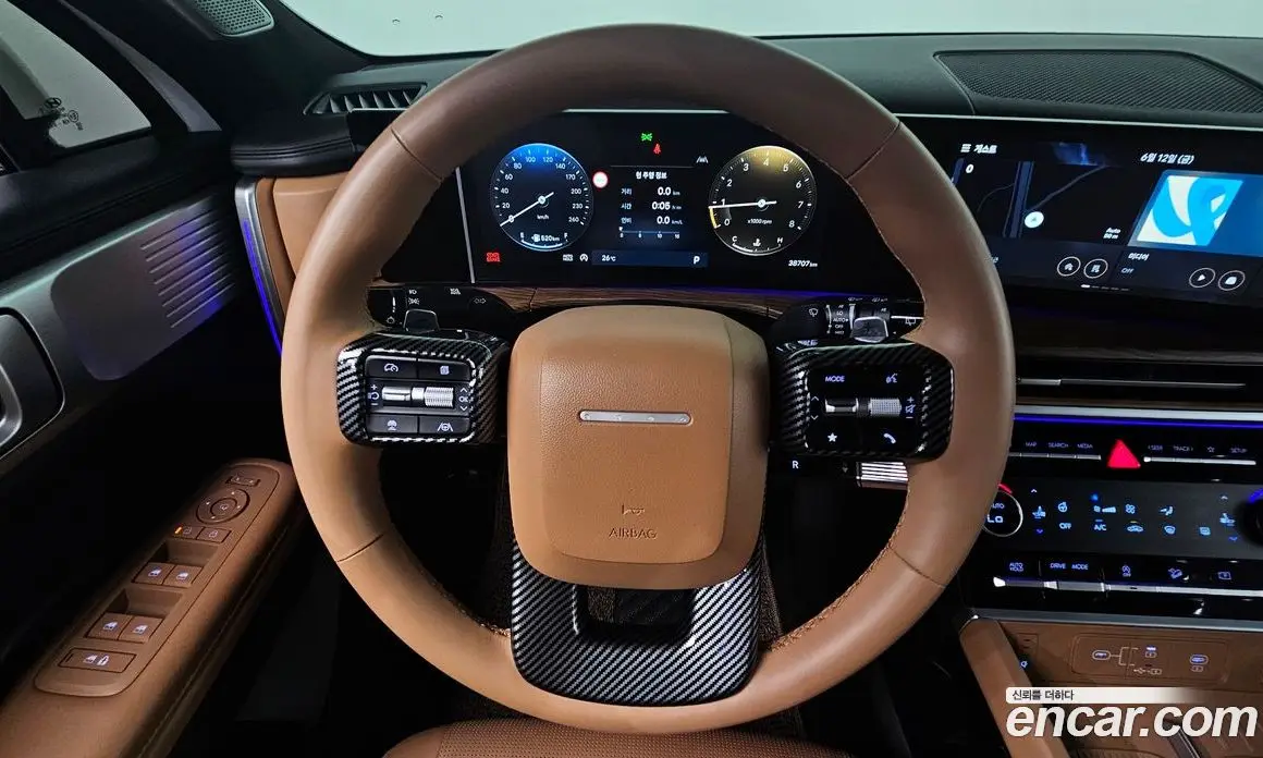 Hyundai Santa Fe 2023 2.5 автомат (гидро), фото 14