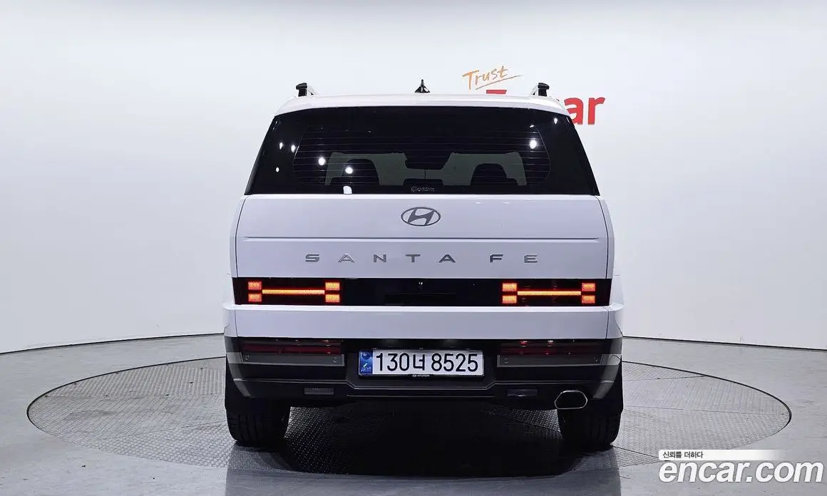 Hyundai Santa Fe 2023 2.5 автомат (гидро), фото 4