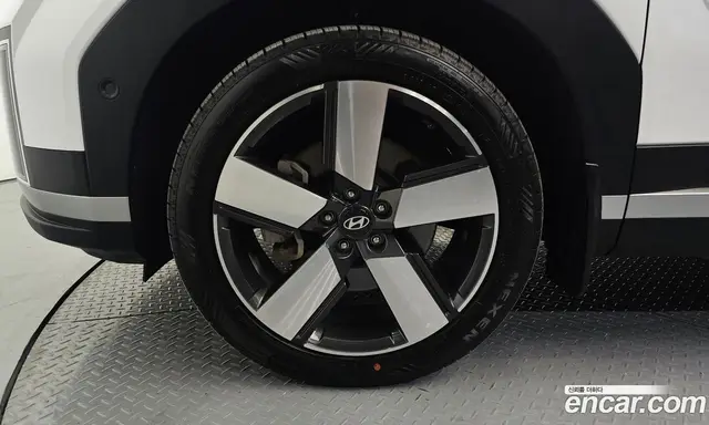 Hyundai Santa Fe 2023 2.5 автомат (гидро), миниатюра 5