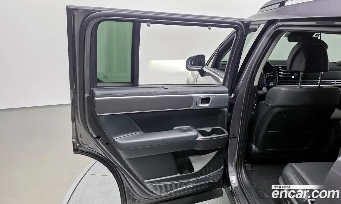 Hyundai Santa Fe 2025 1.6 автомат (гидро), фото 15