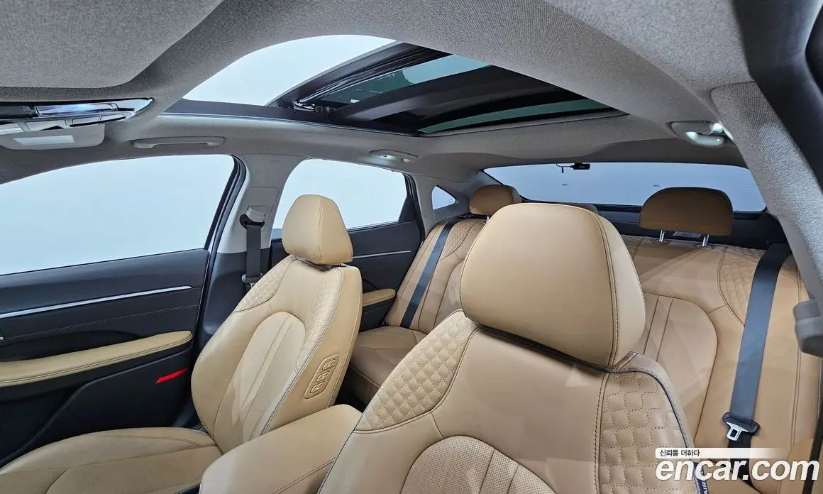 Hyundai Sonata 2023 1.6 автомат (гидро), фото 18