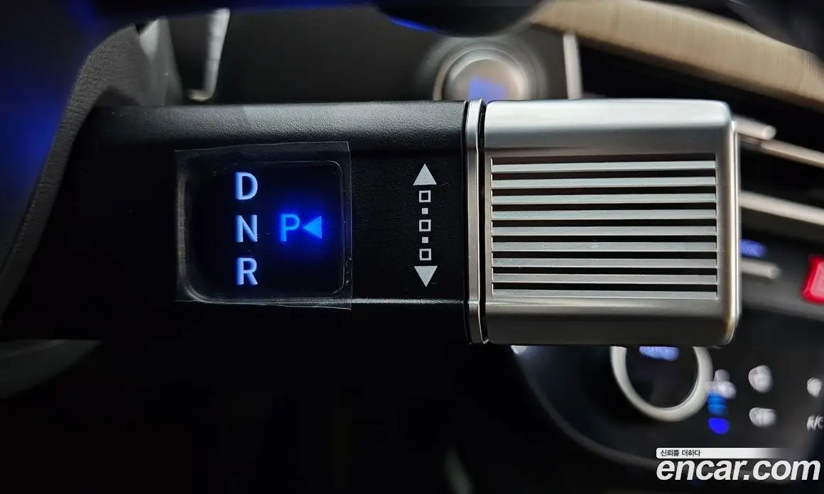 Hyundai Sonata 2023 1.6 автомат (гидро), фото 9