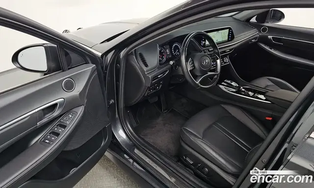 Hyundai Sonata 2023 2.0 автомат (гидро), миниатюра 12