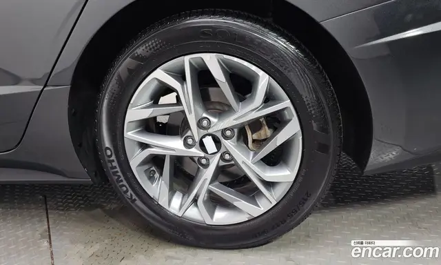 Hyundai Sonata 2023 2.0 автомат (гидро), миниатюра 6