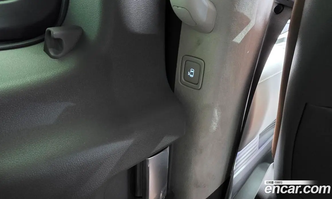 Hyundai Staria 2025 2.2 автомат (гидро), фото 29