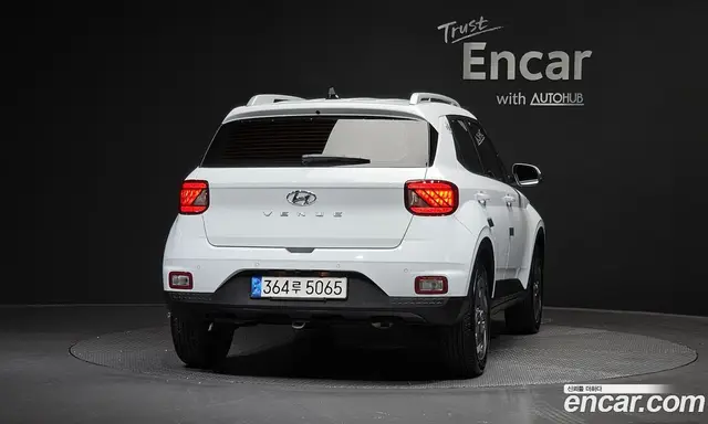 Hyundai Venue 2021 1.6 автомат (гидро), миниатюра 4
