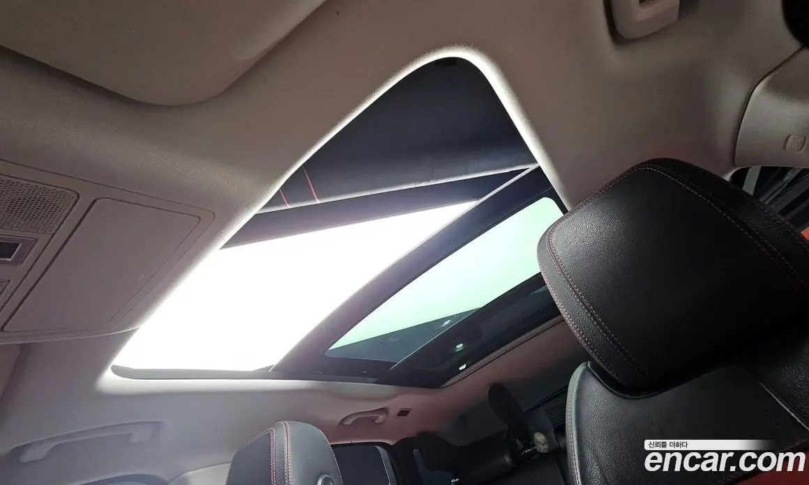 Jaguar F-Pace 2016 2.0 автомат (гидро), фото 19 Jaguar F-Pace 2016 2.0 автомат (гидро), фото 19