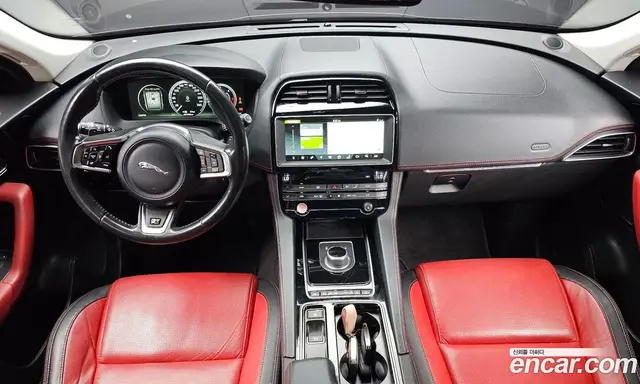 Jaguar F-Pace 2016 2.0 автомат (гидро), миниатюра 7 Jaguar F-Pace 2016 2.0 автомат (гидро), миниатюра 7