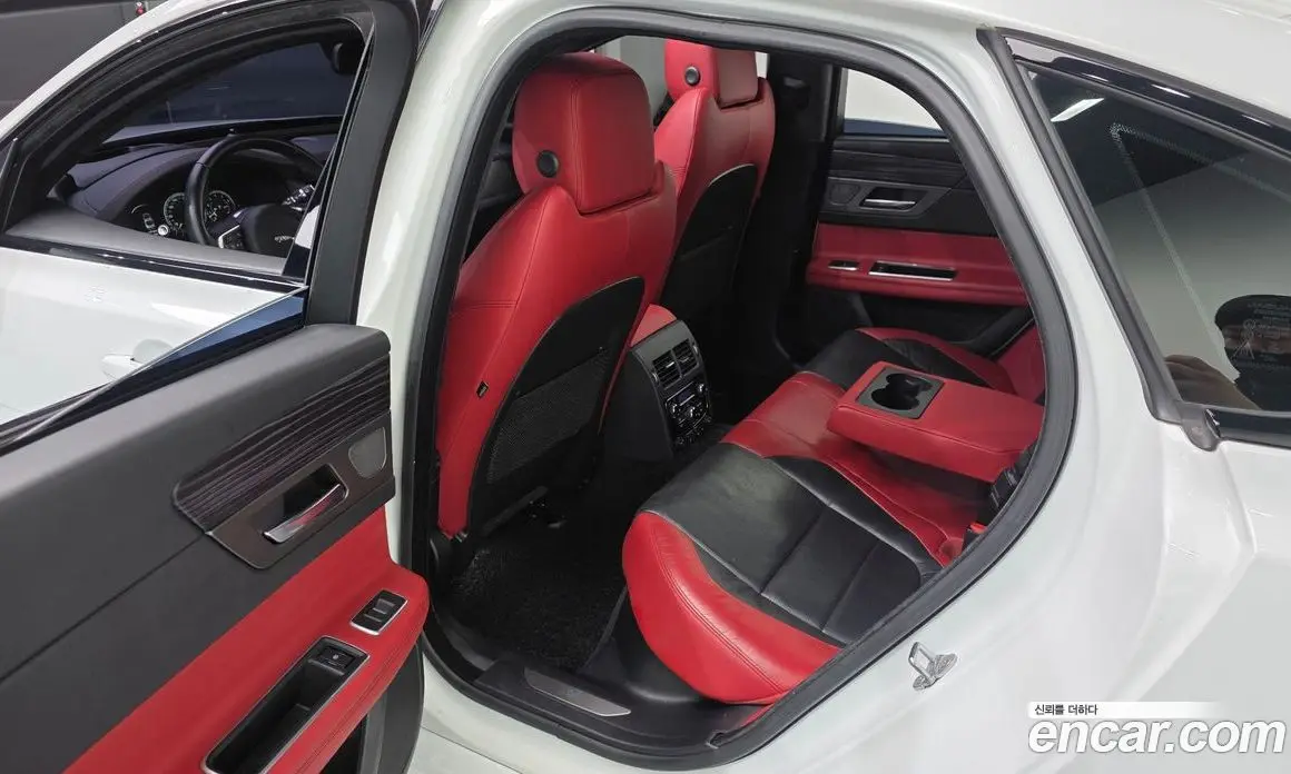 Jaguar XF 2017 3.0 автомат (гидро), фото 11 Jaguar XF 2017 3.0 автомат (гидро), фото 11