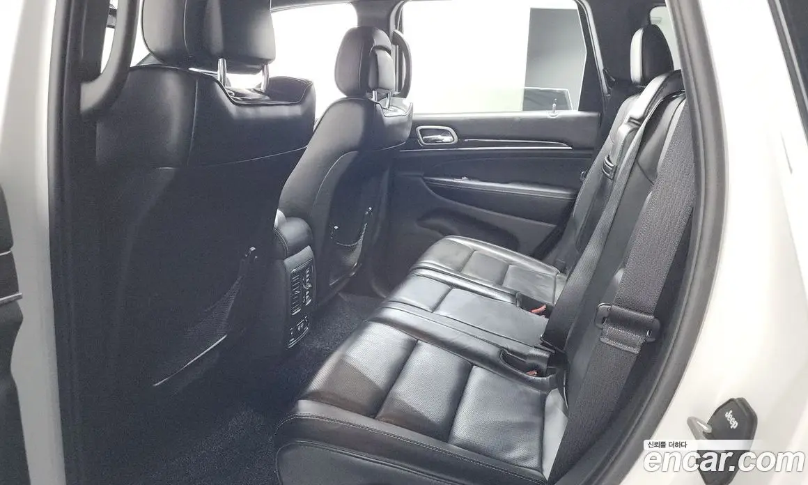 Jeep Cherokee 2016 3.0 автомат (гидро), фото 11