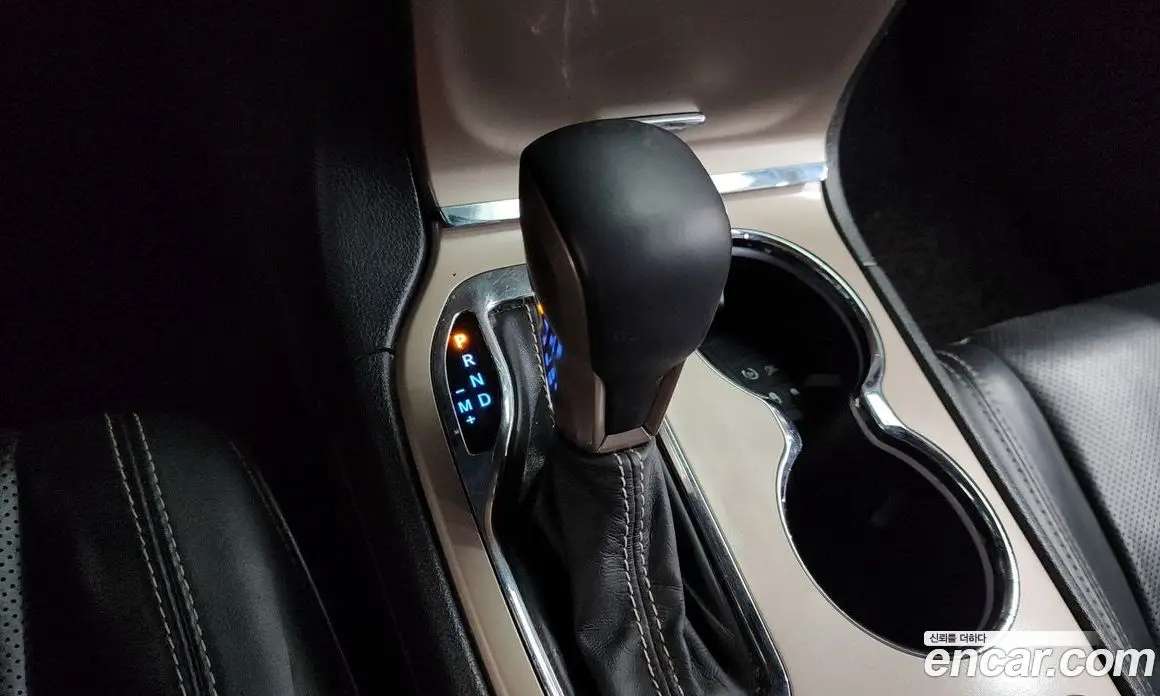 Jeep Cherokee 2016 3.0 автомат (гидро), фото 9