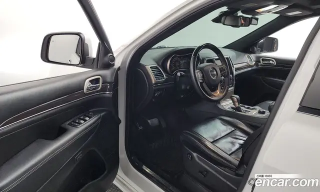 Jeep Cherokee 2016 3.0 автомат (гидро), миниатюра 10