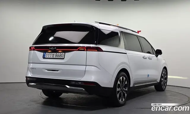 Kia Carnival 2023 2.2 автомат (гидро), миниатюра 2
