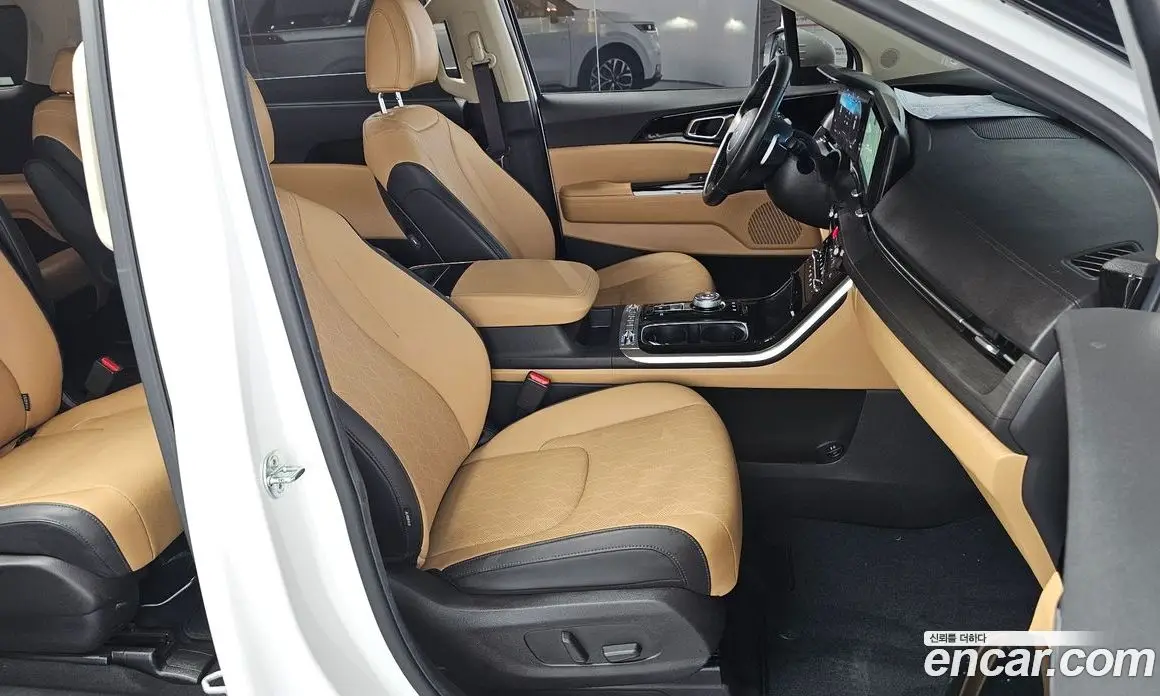 Kia Carnival 2023 3.5 автомат (гидро), фото 13