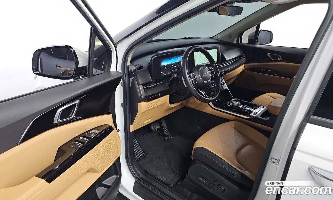 Kia Carnival 2023 3.5 автомат (гидро), фото 18