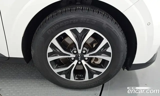Kia Carnival 2023 3.5 автомат (гидро), миниатюра 7