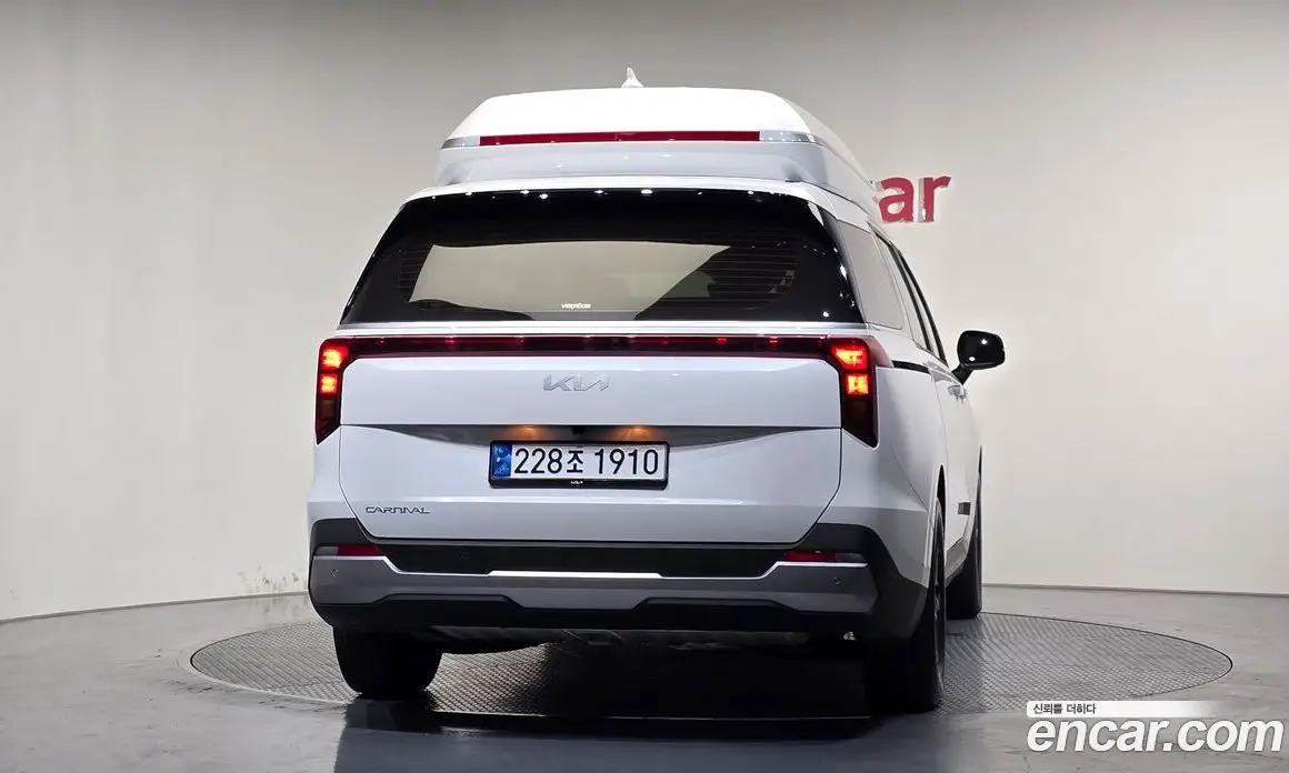 Kia Carnival 2024 2.2 автомат (гидро), фото 4