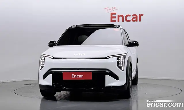 Kia EV3 2024 0.2 автомат (гидро), миниатюра 3