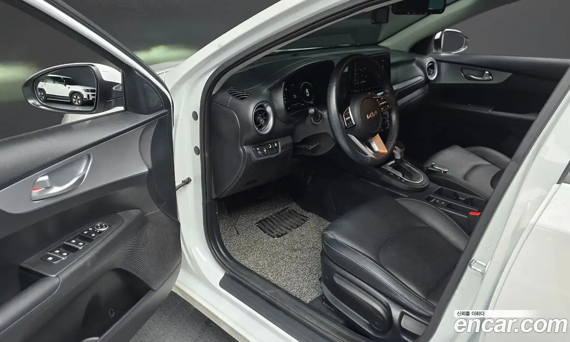 Kia K3 2022 1.6 автомат (гидро), фото 13