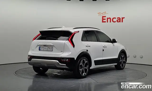 Kia Niro 2022 1.6 автомат (гидро), миниатюра 2