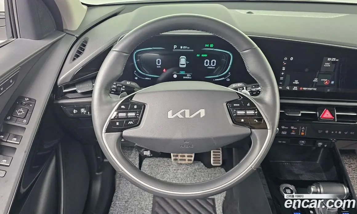 Kia Niro 2022 1.6 автомат (гидро), фото 11