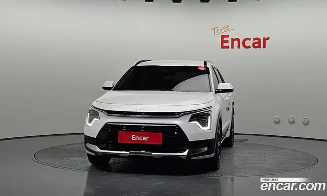 Kia Niro 2022 1.6 автомат (гидро), миниатюра 3
