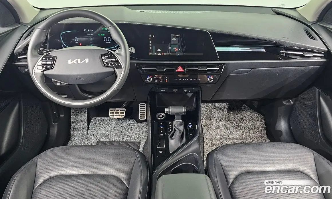 Kia Niro 2022 1.6 автомат (гидро), фото 6
