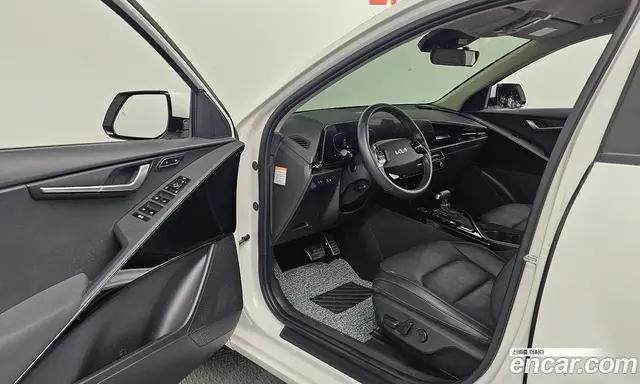 Kia Niro 2022 1.6 автомат (гидро), миниатюра 9
