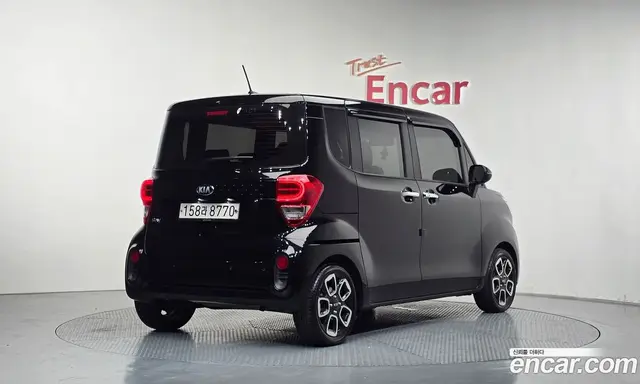 Kia Ray 2019 1.0 автомат (гидро), миниатюра 2