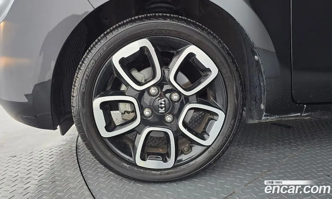 Kia Ray 2019 1.0 автомат (гидро), фото 5