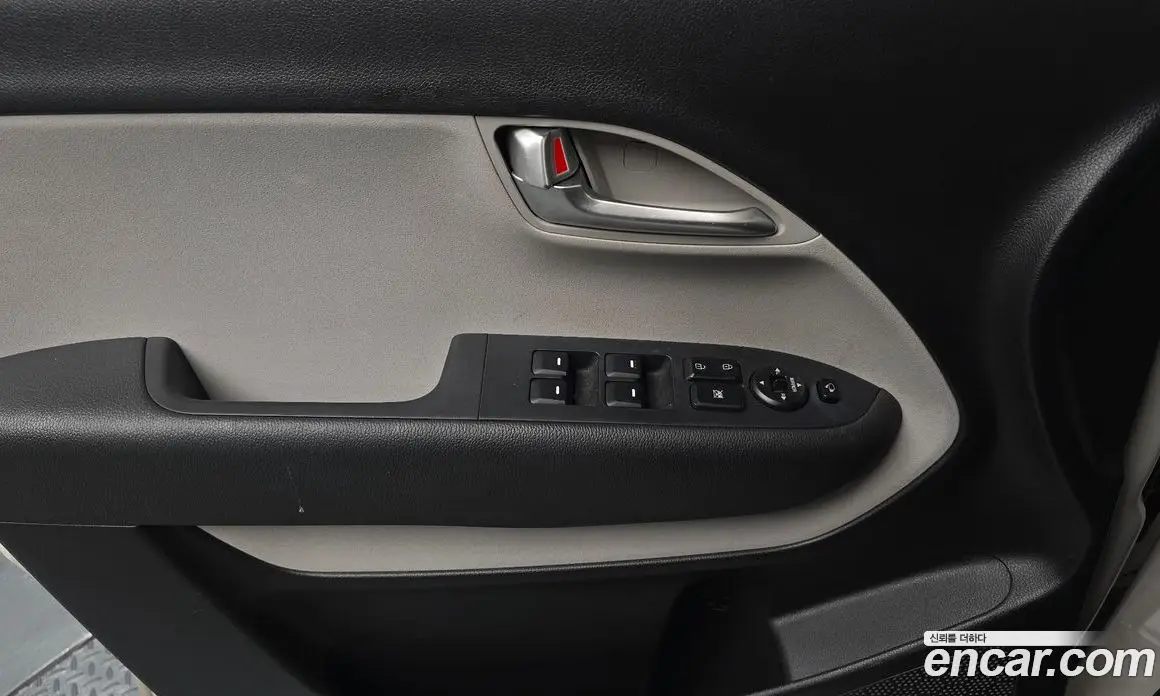 Kia Ray 2022 1.0 автомат (гидро), фото 14