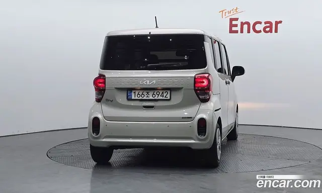Kia Ray 2022 1.0 автомат (гидро), миниатюра 3