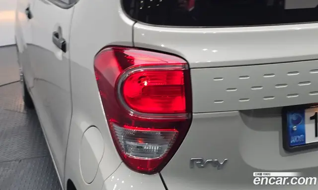 Kia Ray 2022 1.0 автомат (гидро), миниатюра 8