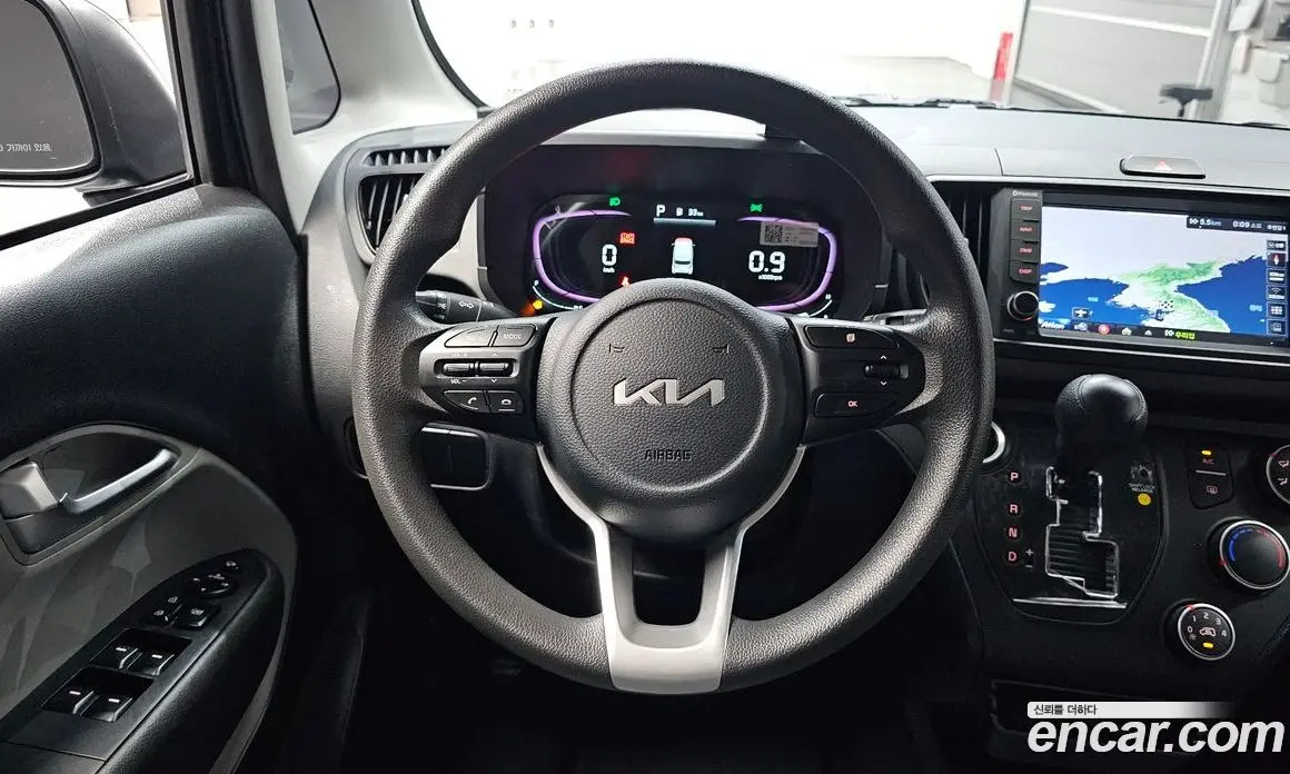 Kia Ray 2023 1.0 автомат (гидро), фото 19