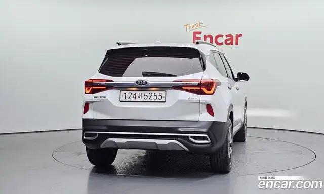 Kia Seltos 2020 1.6 автомат (гидро), миниатюра 4