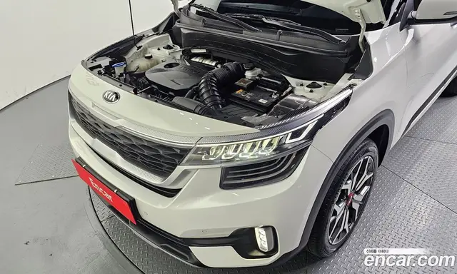 Kia Seltos 2020 1.6 автомат (гидро), миниатюра 6