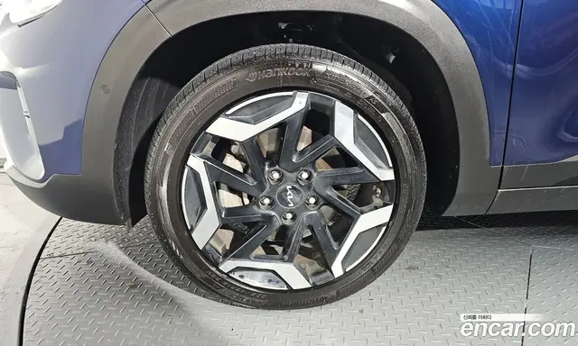 Kia Seltos 2023 1.6 автомат (гидро), миниатюра 5