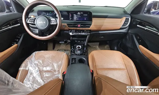 Kia Seltos 2023 1.6 автомат (гидро), миниатюра 7