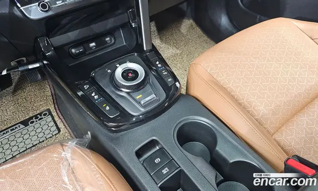 Kia Seltos 2023 1.6 автомат (гидро), миниатюра 9