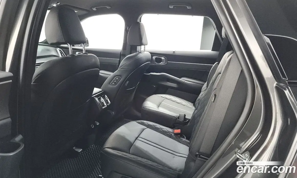 Kia Sorento 2024 2.5 автомат (гидро), фото 26