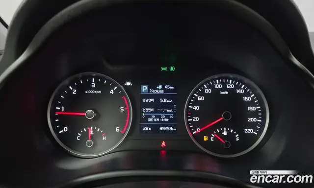 Kia Stonic 2017 1.6 автомат (гидро), миниатюра 11