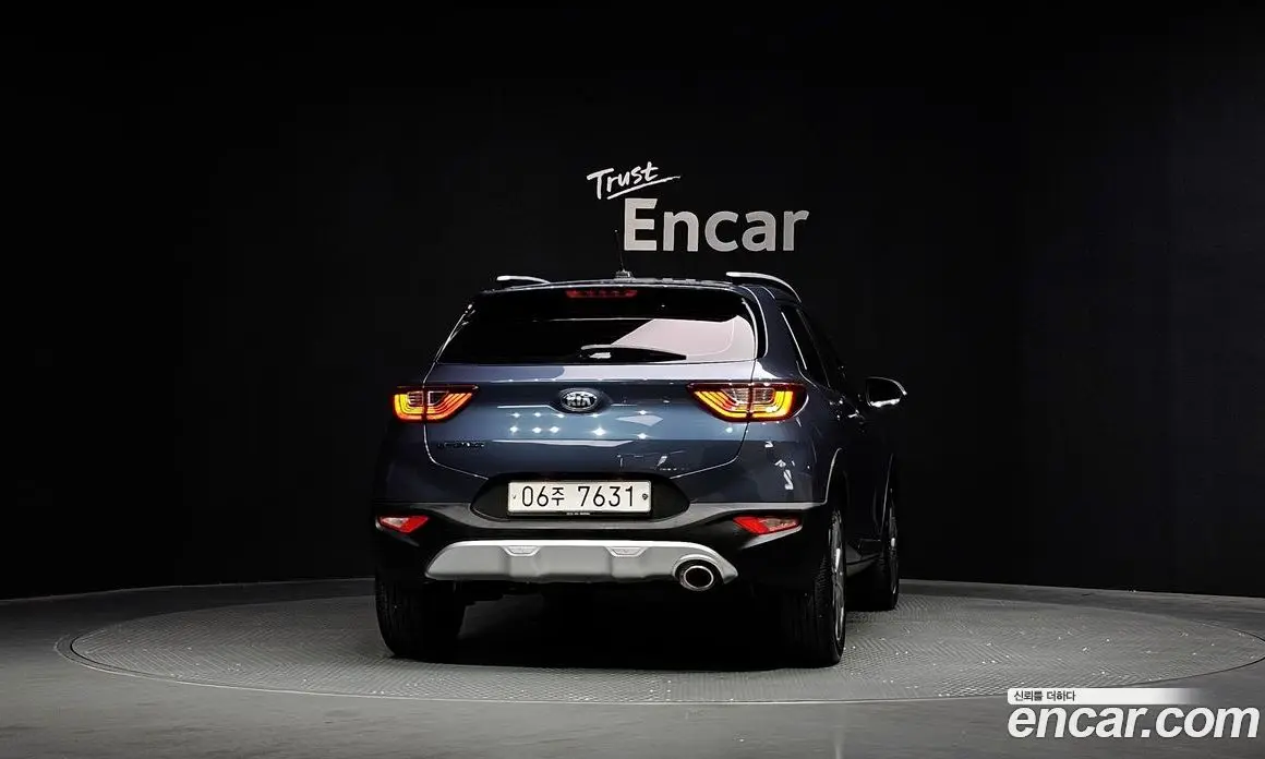 Kia Stonic 2017 1.6 автомат (гидро), фото 4